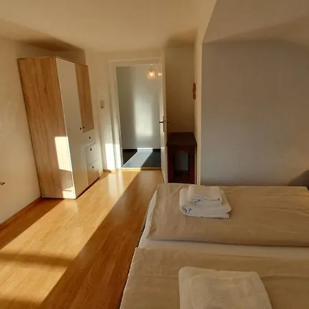 Haus Therese Apartment